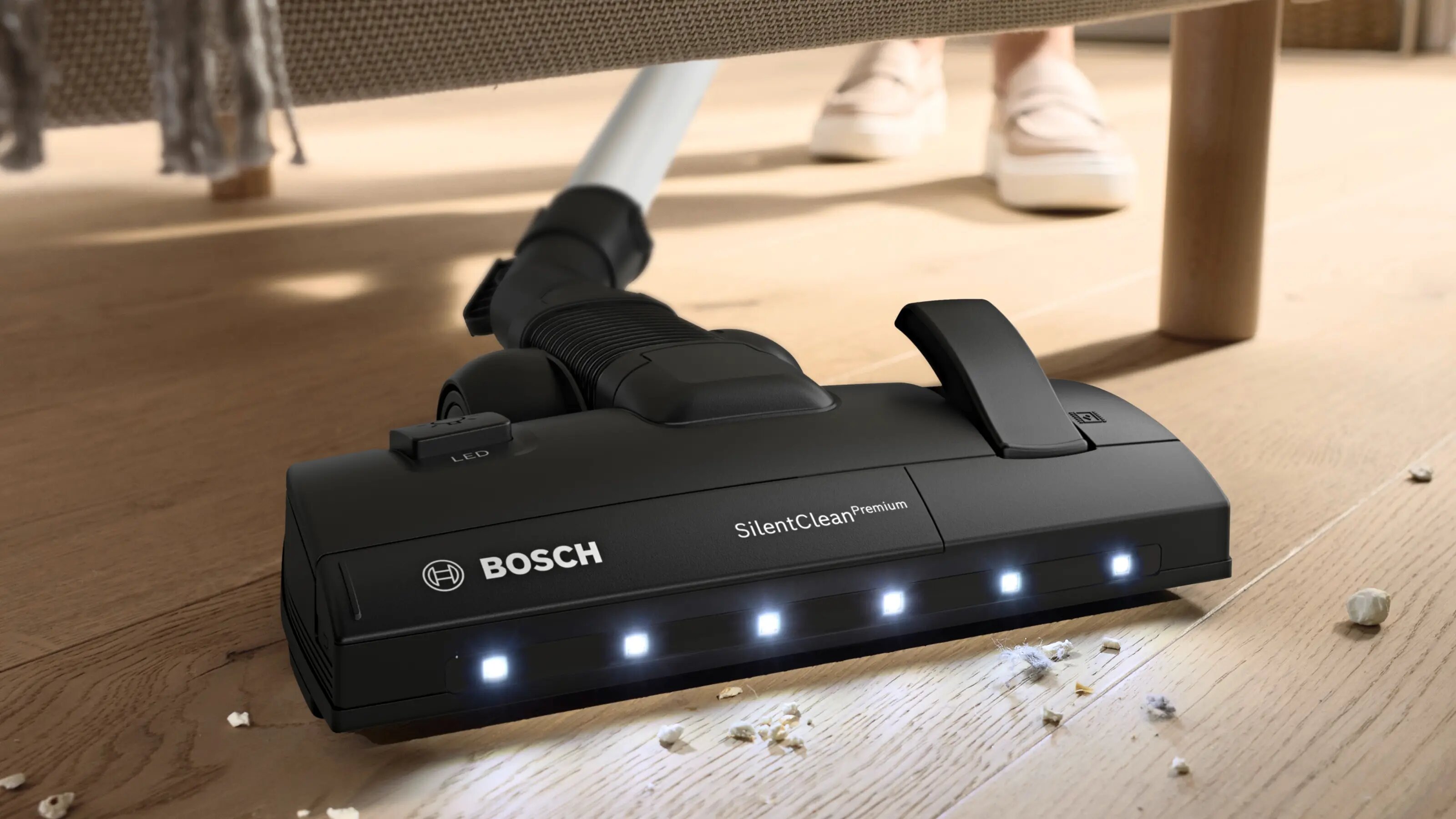Aspirador com Saco Bosch Serie 6 BGB6SIL0L ProSilence - Branco Branco-12