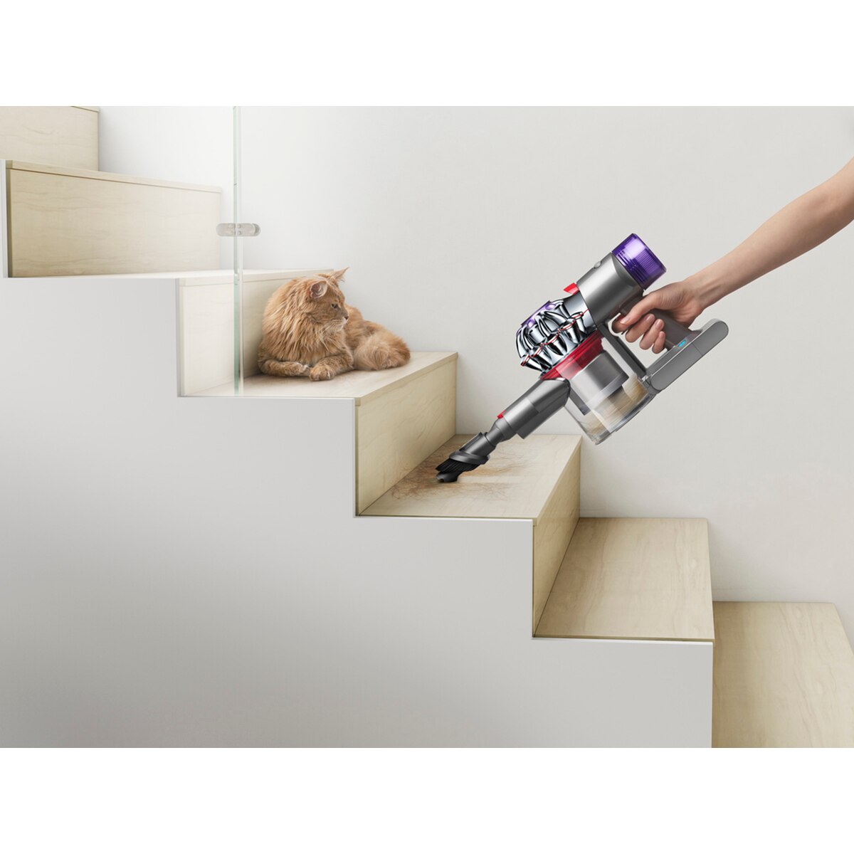 Aspirador Vertical Dyson V8 492636-01 Advanced com Ciclones 2 Tier Radial e Recarregável 4