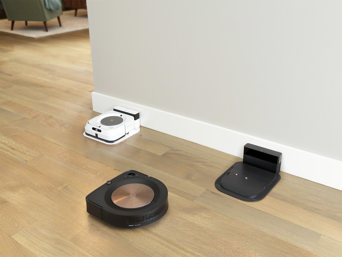Robot Aspirador Roomba® s9+ com Descarga Automática de Sujidade - Tecnologia PerfectEdge® com limpeza especializada de cantos Preto-14