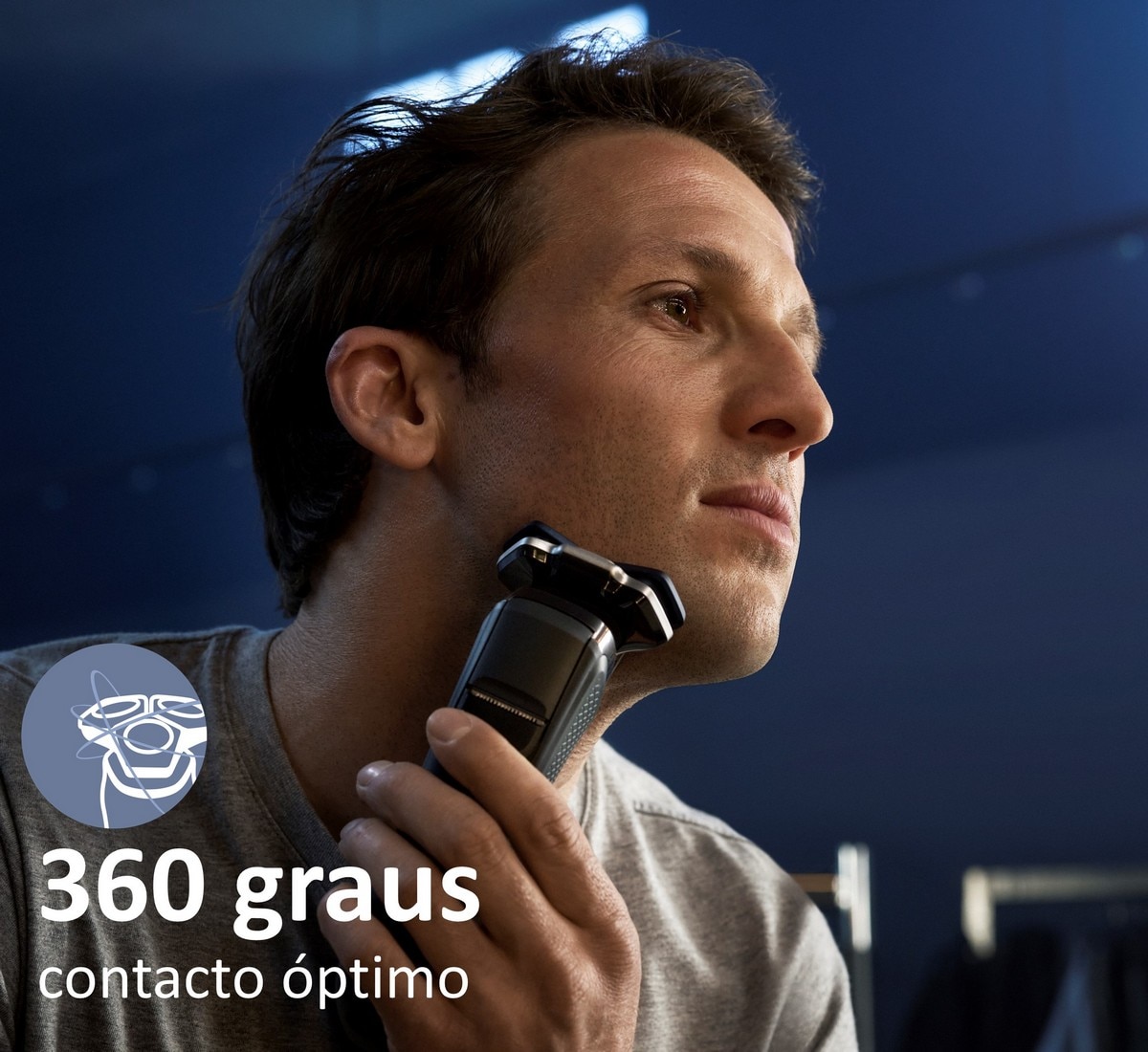 Máquina de Barbear Philips Serie 7000 S7886/35 Uso Seco e Molhado com Suporte de Garga e Bolsa e Autonomia 60 Minutos 7