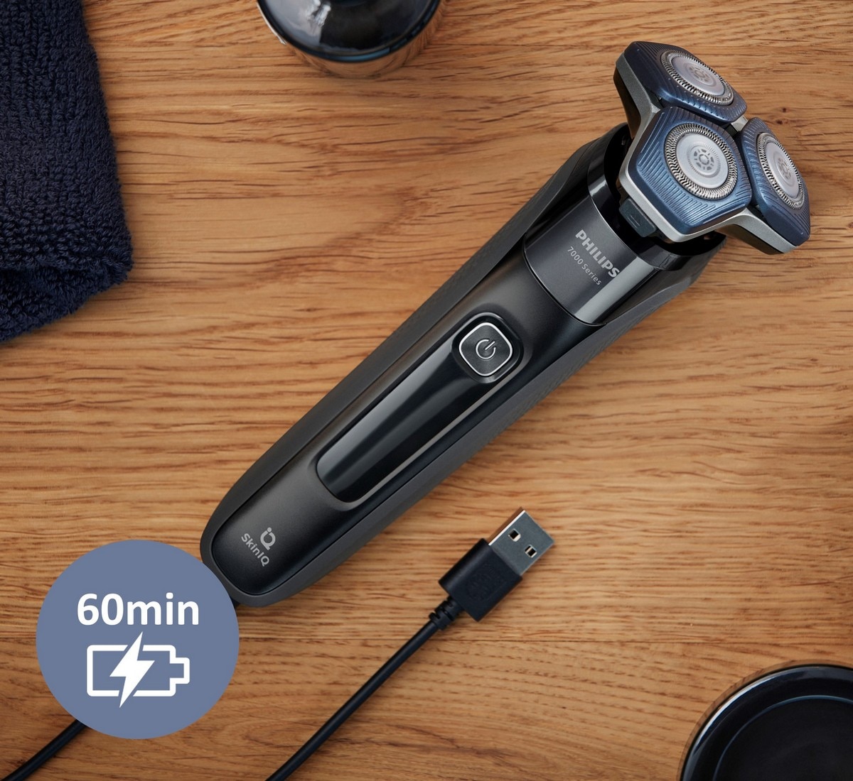 Máquina de Barbear Philips Serie 7000 S7886/35 Uso Seco e Molhado com Suporte de Garga e Bolsa e Autonomia 60 Minutos 9
