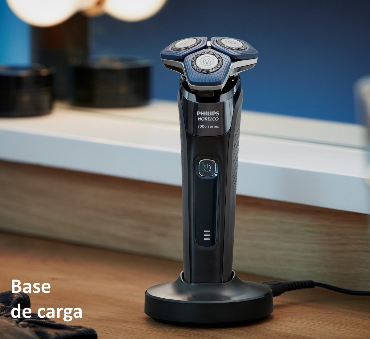 Máquina de Barbear Philips Serie 7000 S7886/35 Uso Seco e Molhado com Suporte de Garga e Bolsa e Autonomia 60 Minutos 10