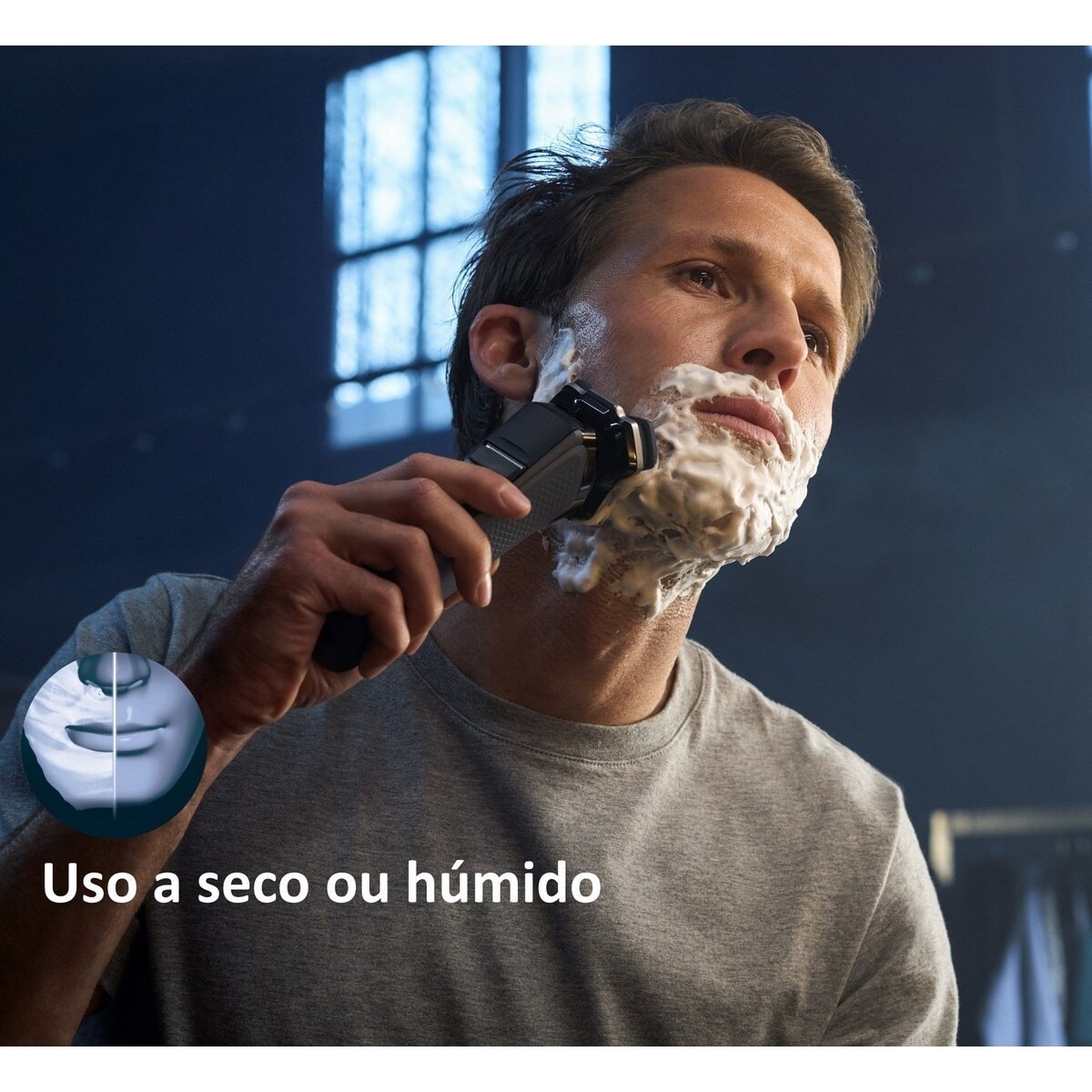 Máquina de Barbear Philips Serie 7000 Uso Seco ou Molhado com Base de Limpeza 5