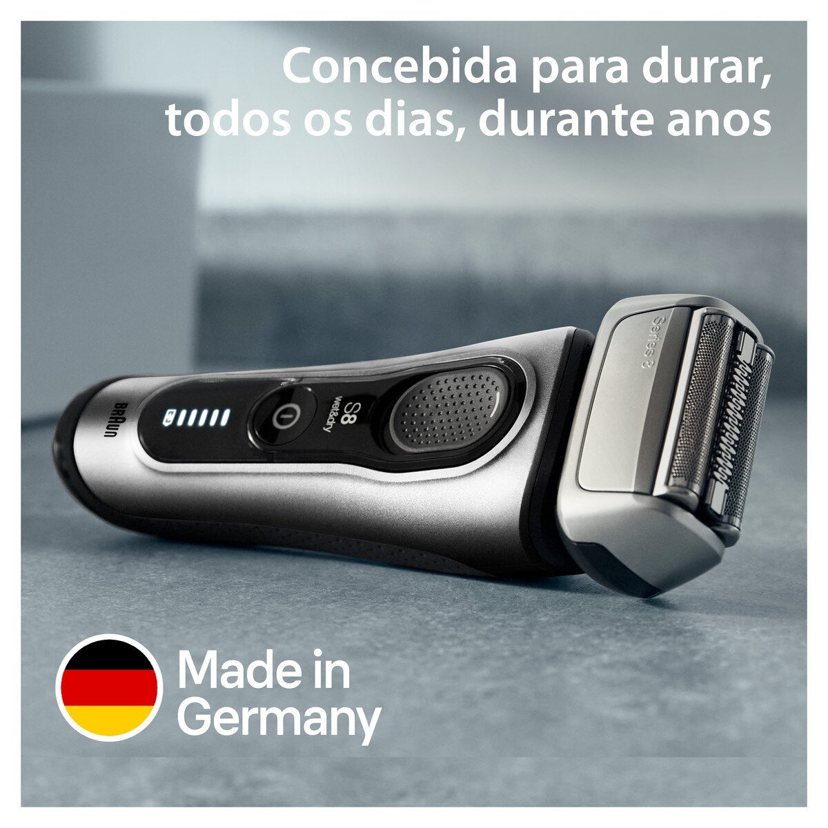 Máquina de Barbear Elétrica Braun Series 8 8517s com Base de Carregamento - Prateado Prateado-6