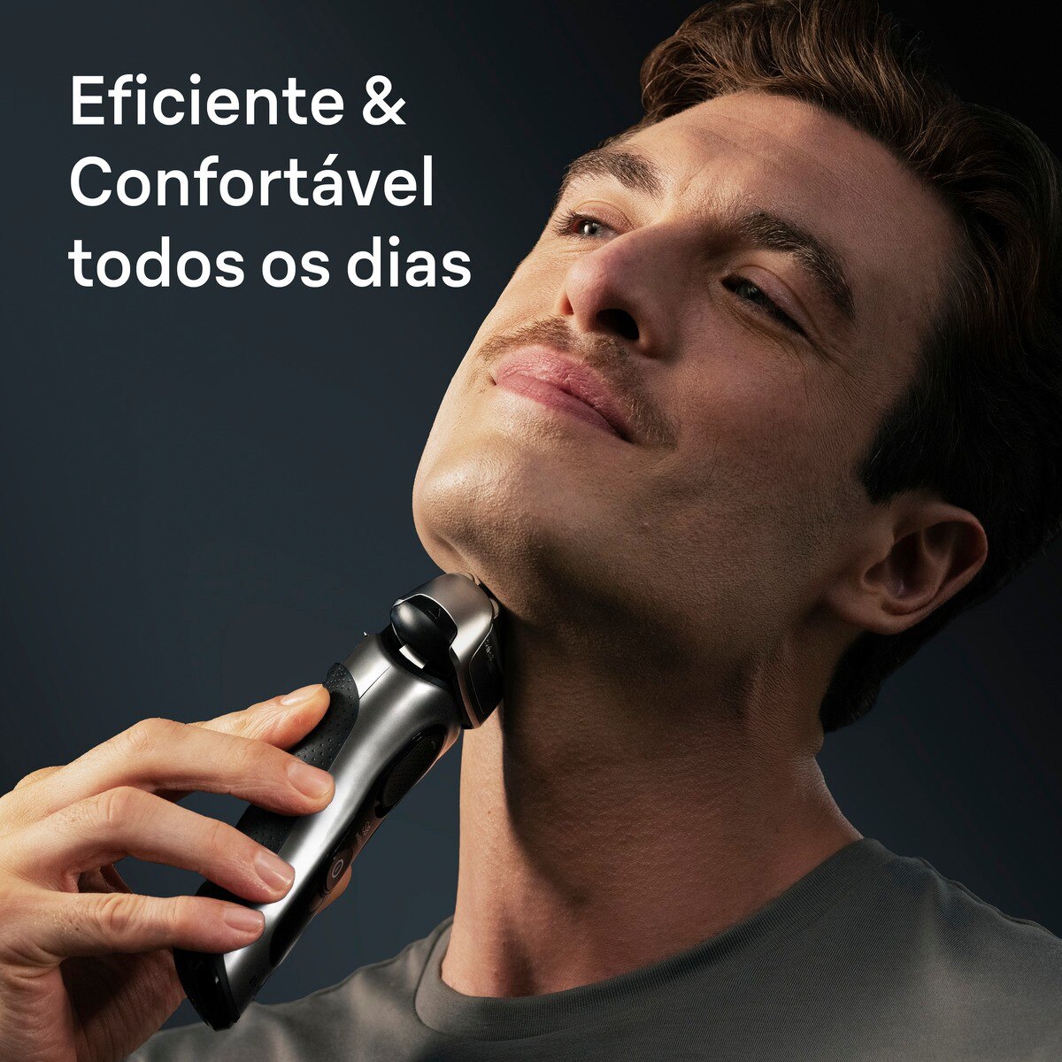 Máquina de Barbear Braun Series 8 8617S com Autonomia 60 min, Recarregável - Prateado 3