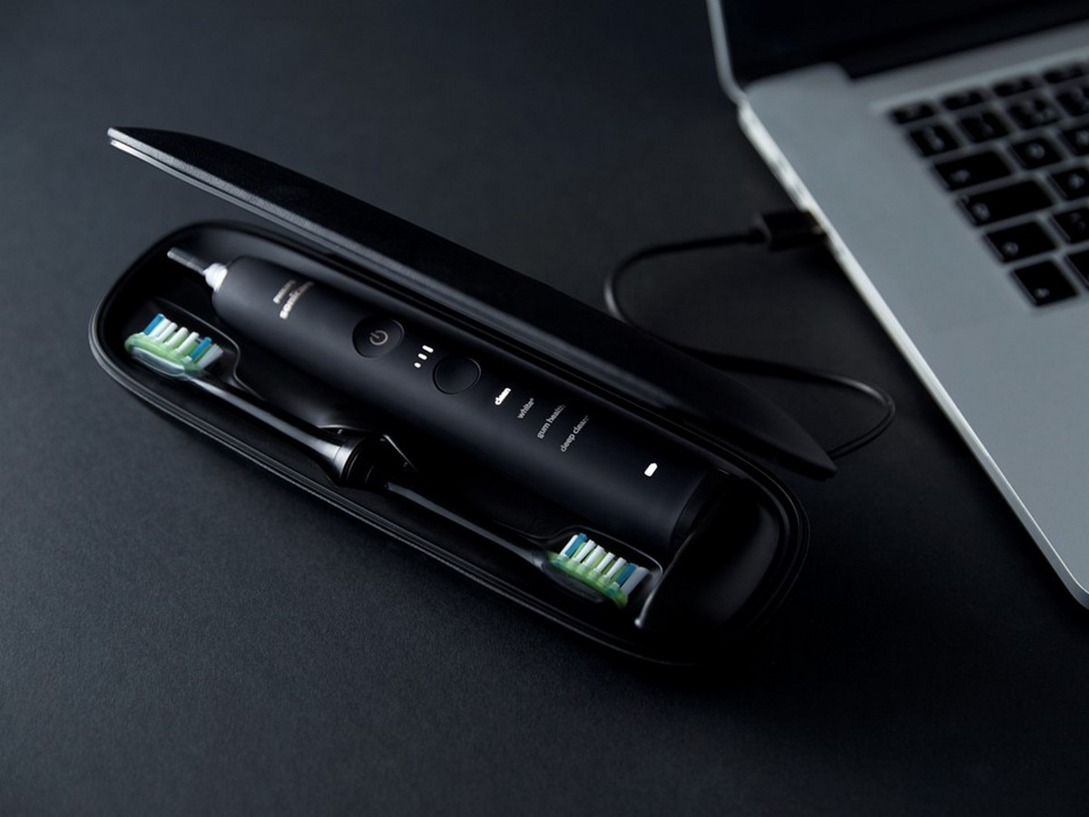 Escova de Dentes Elétrica Premium Philips HX9913/18 - 4 Modos de Limpeza e 3 Níveis de Intensidade, Sensor de Pressão, Estojo de Viagem e Carregador por Indução e 2 Recargas - Preto Preto-7