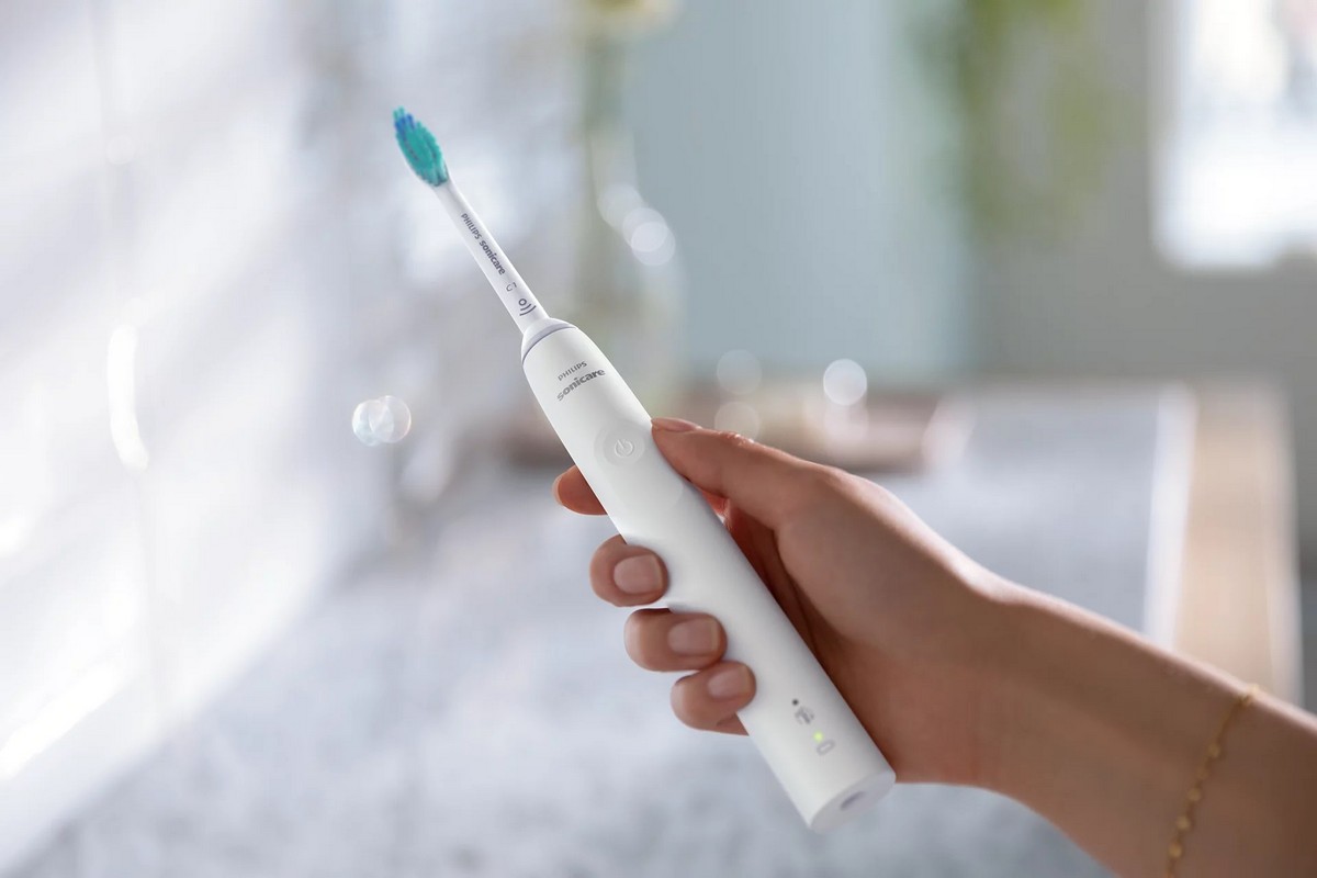 Escova de Dentes Elétrica Philips HX3673/13 - 1 Modo de Limpeza e 1 Nível de Intensidade, Sensor de Pressão e Estojo de Viagem - Branco Branco-4