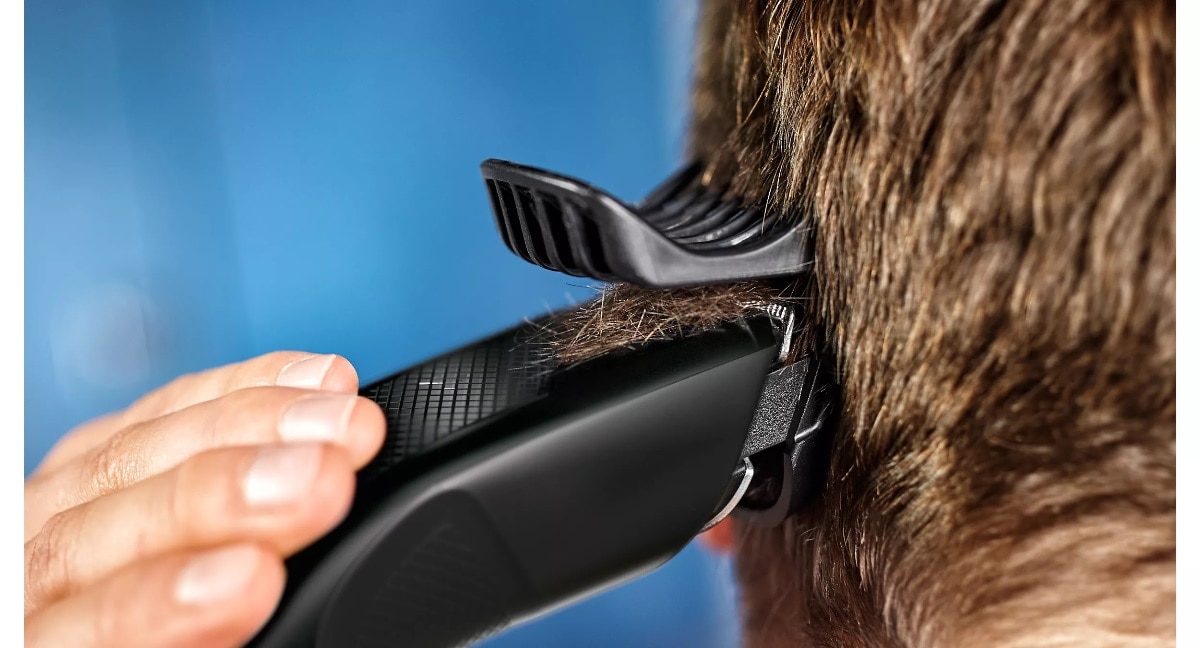 Aparador de Cabelo Philips HC3510/15 - Lâminas Aço Inoxidável, Pente para a Barba e Uso com Cabo - Preto Preto-6