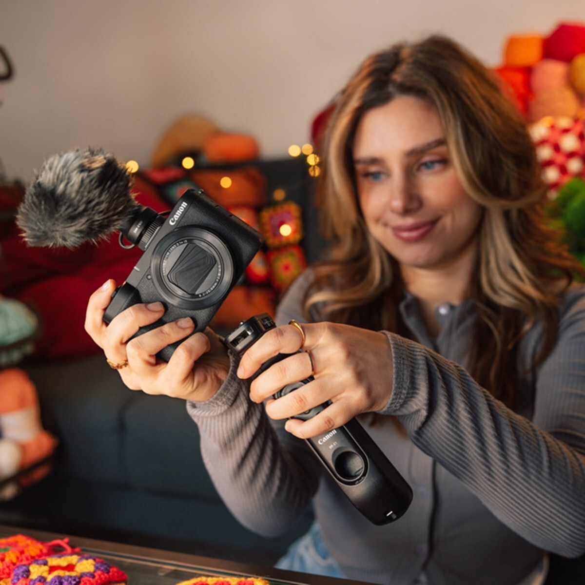 Câmara Compacta Canon PowerShot V1 Preto-12