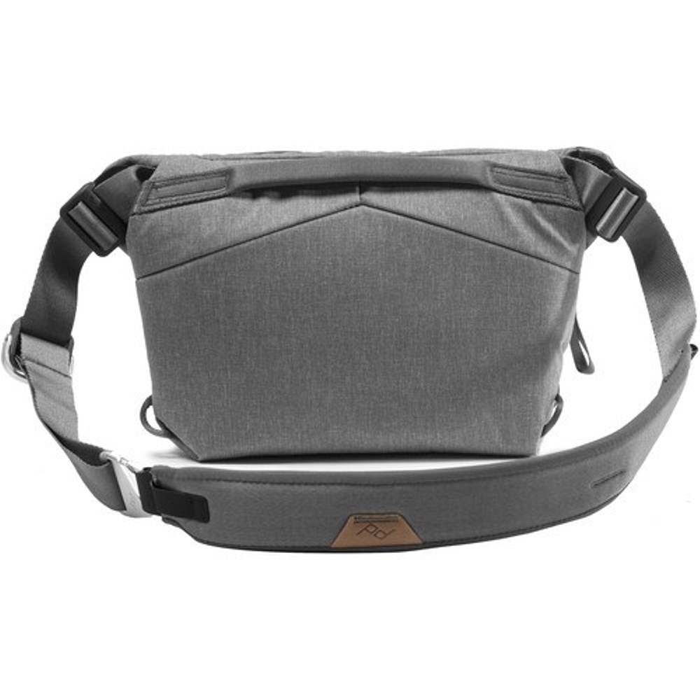 Mochila Peak Design Everyday Sling 3L V2 - Cinzento Escuro Cinzento-cinza-4