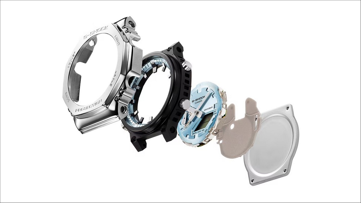 Relógio G-Shock GM-2110D-2BER de Aço Prata-2