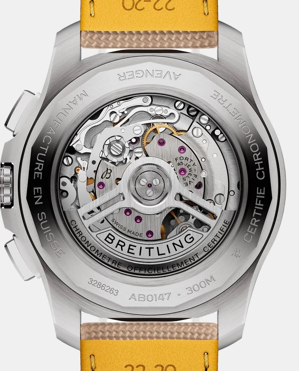 Relógio Avenger B01 Chronograph 44 4