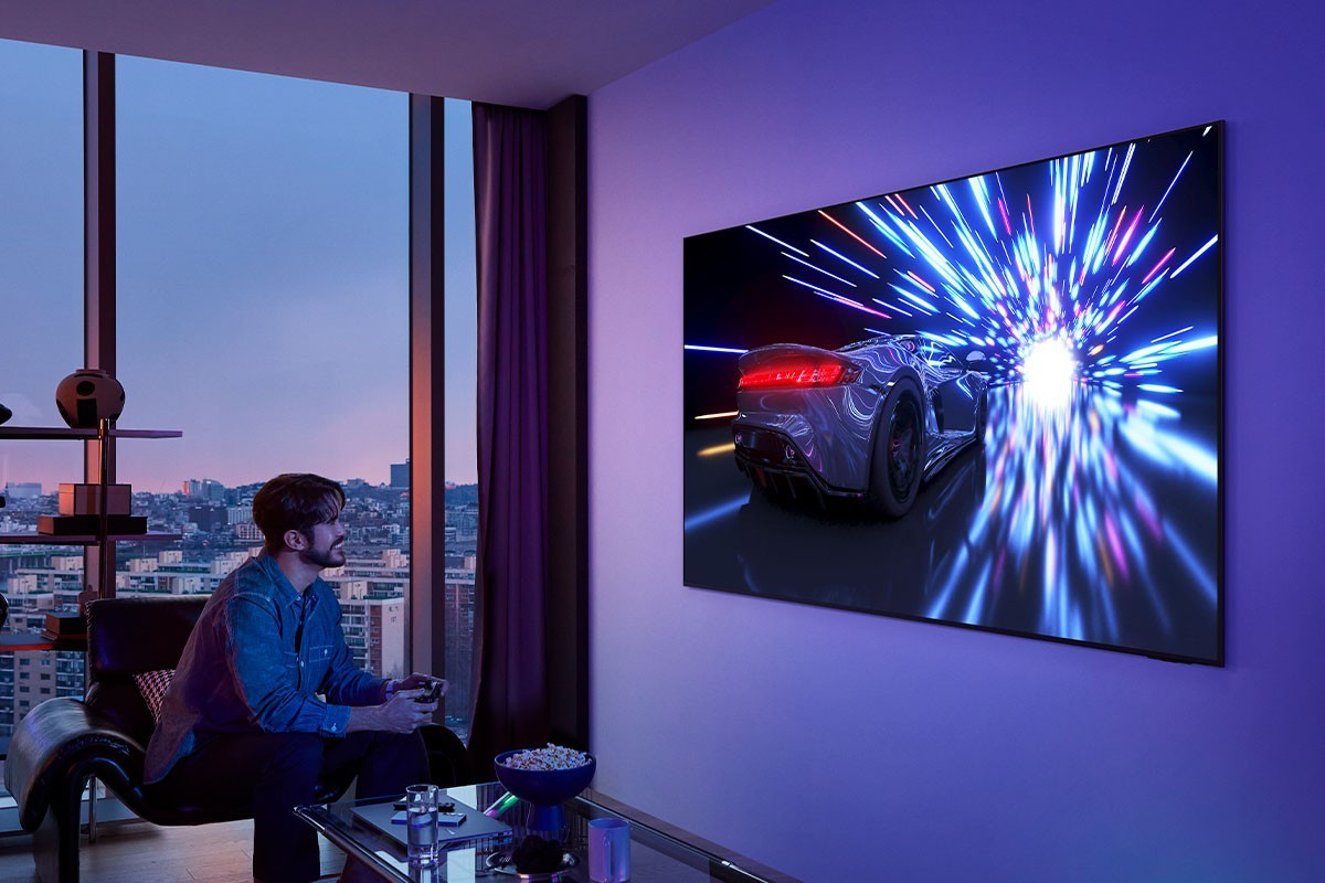 TV Samsung 83" OLED 4K TQ83S95FAEXXC Preto-8