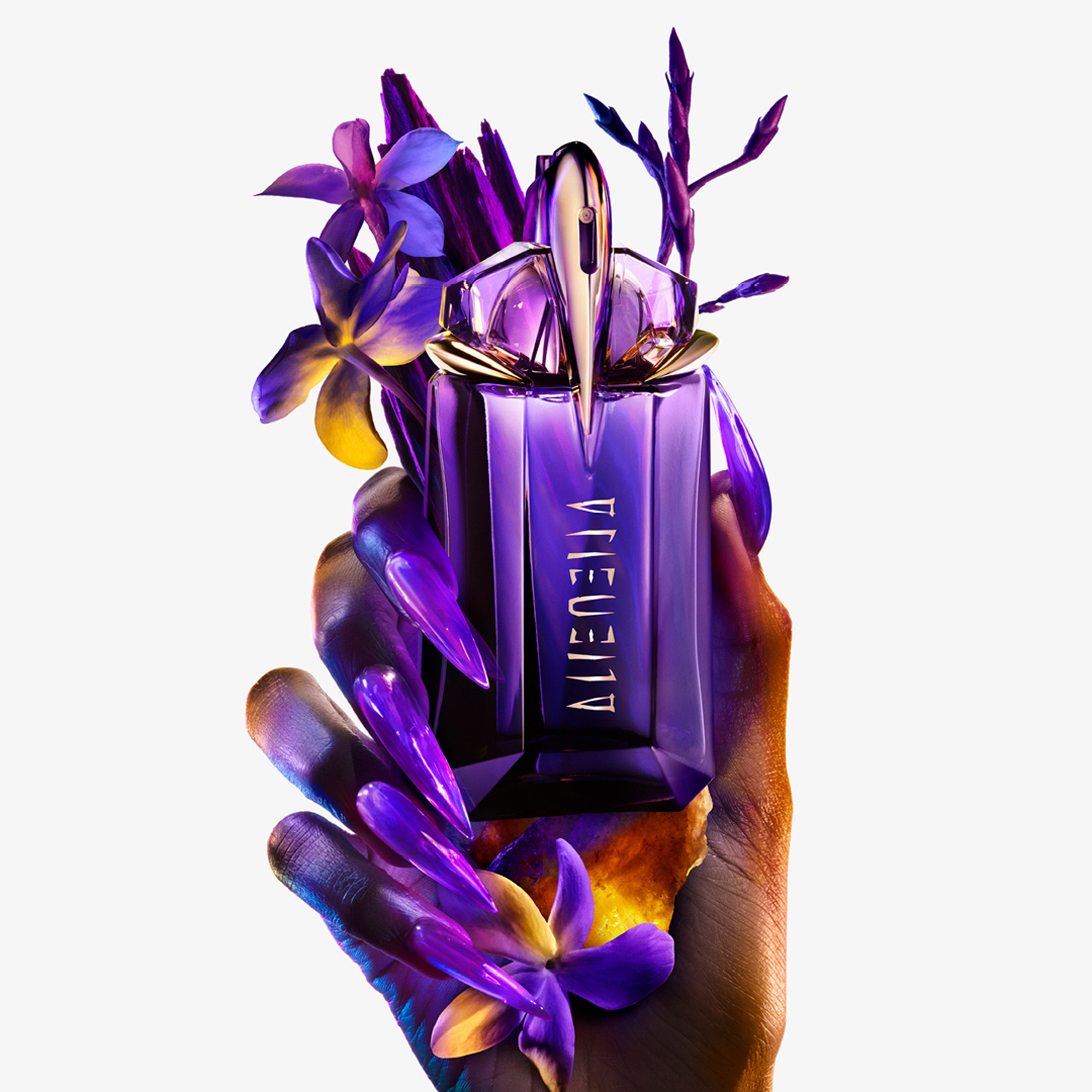 Alien Eau de Parfum 3