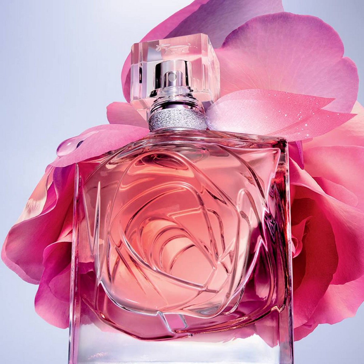 La Vie est Belle Rose Extraordinaire Eau de Parfum Floral 3