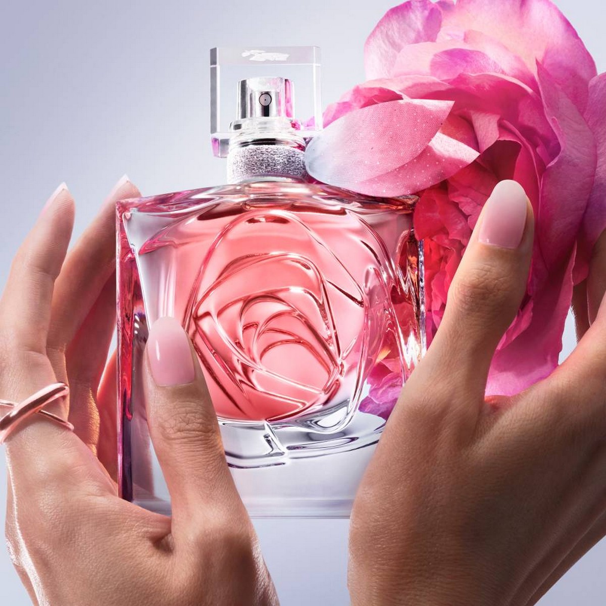 La Vie est Belle Rose Extraordinaire Eau de Parfum Floral 5