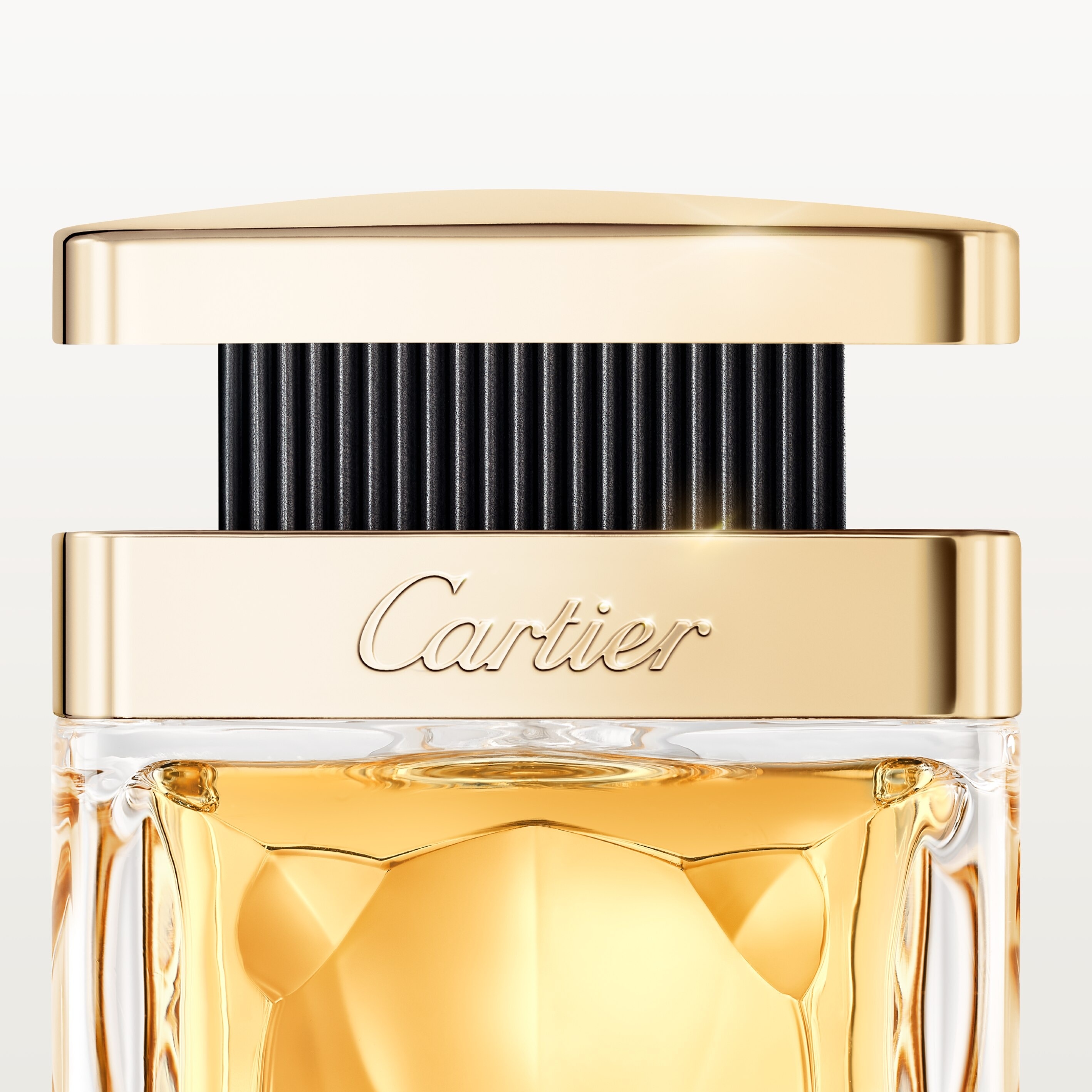 La Panthère Parfum Recarregável 3