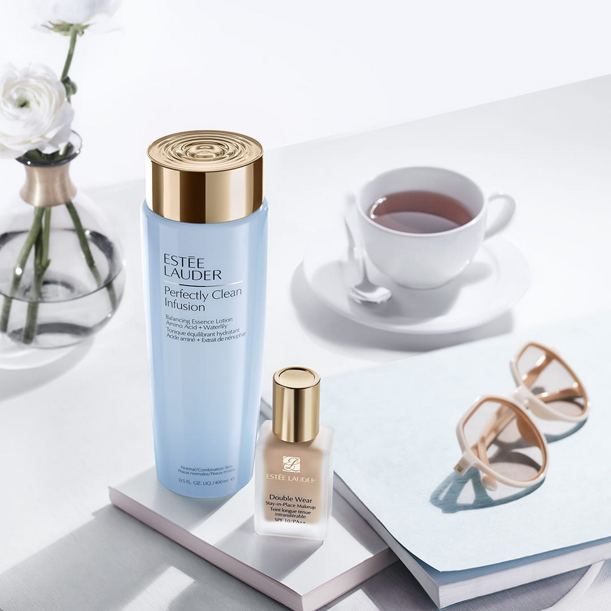 Perfectly Clean Infusion Balancing Essence Lotion with Amino Acid + Waterlily - 400 ml 3