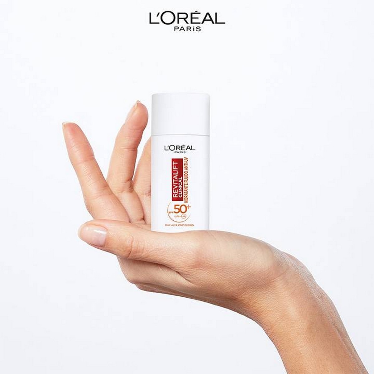 Protetor de Rosto Revitalift Clinical com vitamina C SPF 50+ - 50 ml 2
