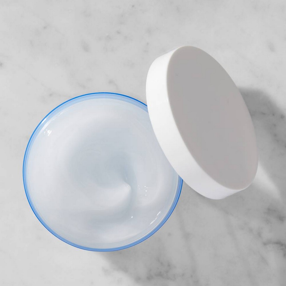 Ultra Facial Oil-Free Gel-Cream 3