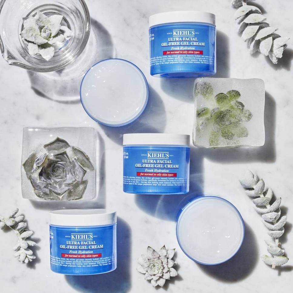 Ultra Facial Oil-Free Gel-Cream - 150 ml 4
