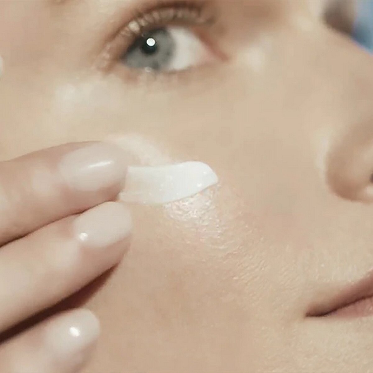 The Moisturizing Soft Cream - 250 ml 5