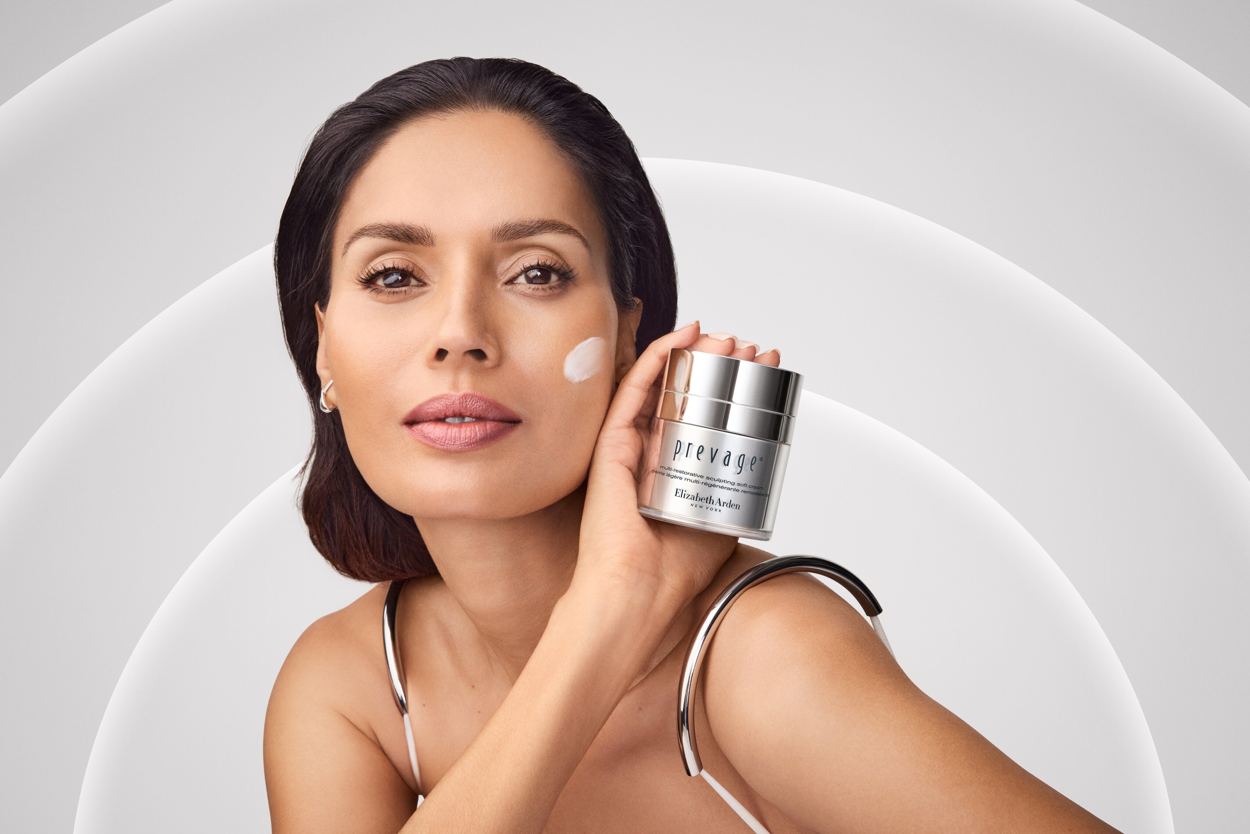 Prevage Multi-Restorative Sculpting Soft Cream 4