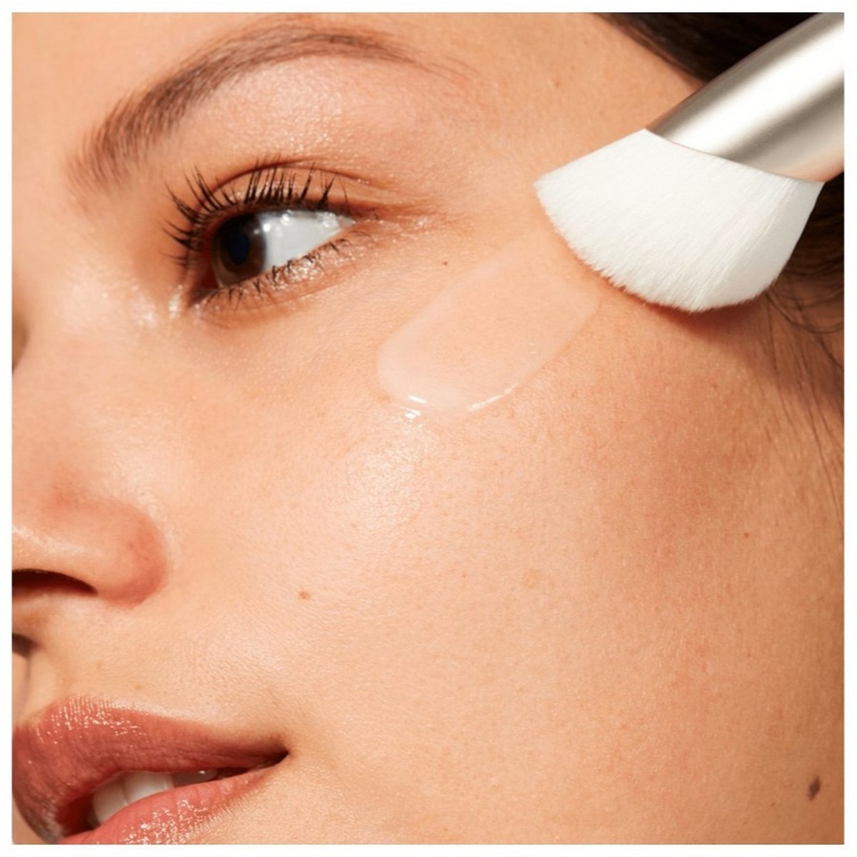 Pincel 001 Serum + Moisturizer Brush - 1 un 4