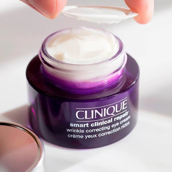 Smart Clinical Wrinkle Correcting Eye Cream 4