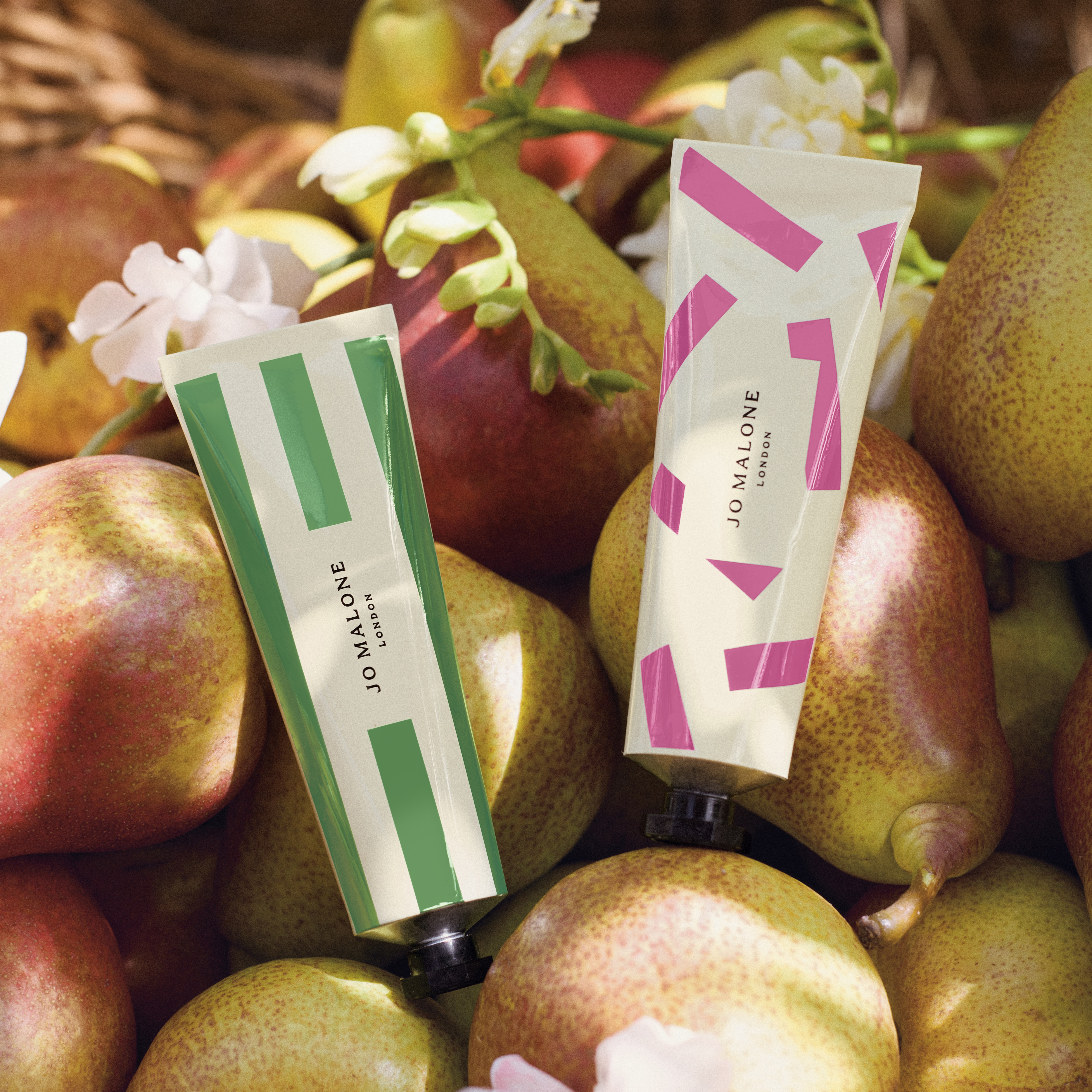 Creme de Mãos English Pear & Freesia 3