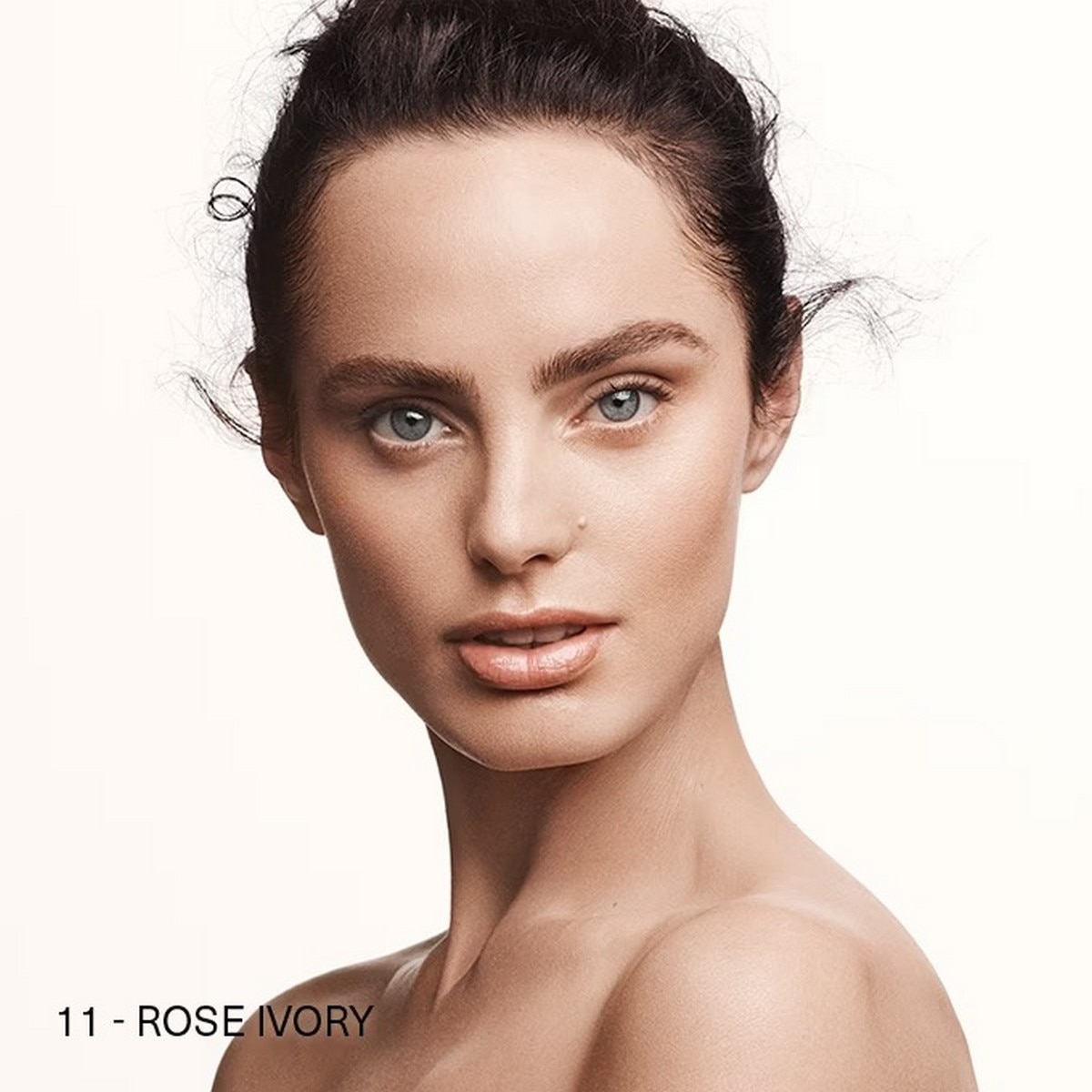 The Luminous Lifting Cushion Foundation SPF 20 - 24 g 11 Rose Ivory-5