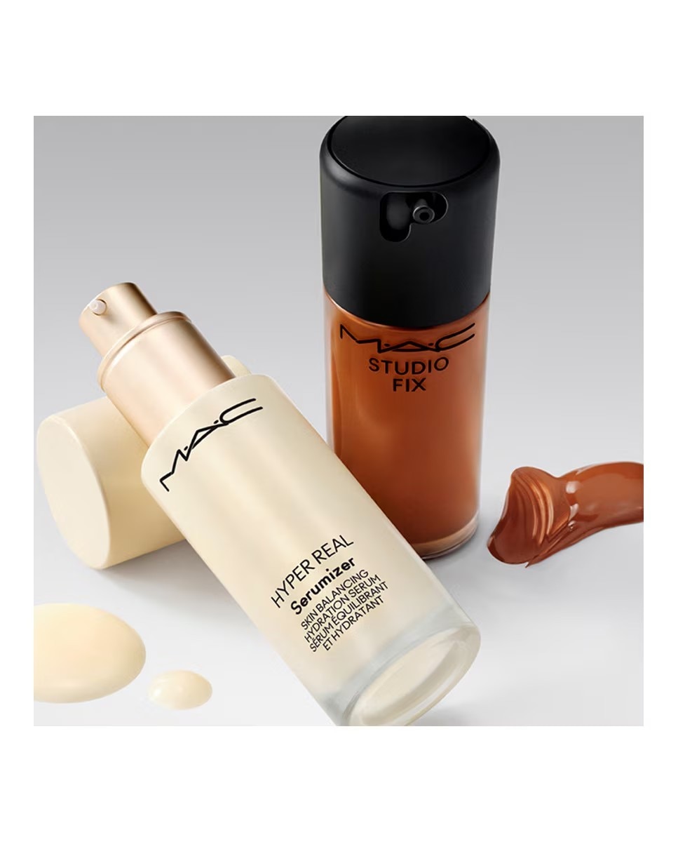 Studio Fix Fluid SPF15 Base de Maquilhagem Control de Oleosidade e Brilho - 30 ml NW20-7