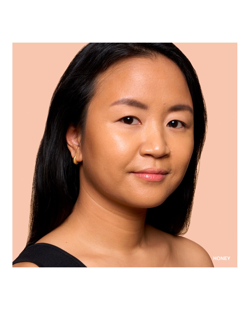 Mini Weightless Skin Foundation SPF 15 Honey W-064-3