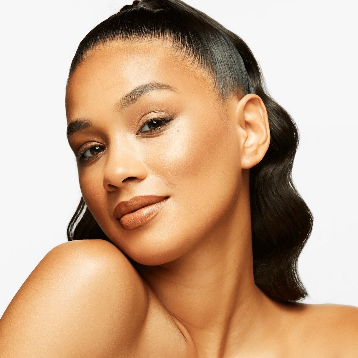 Pó Bronzeador Skinfinish Sunstruck Radiante - 8 g Radiant Deep Golden-4