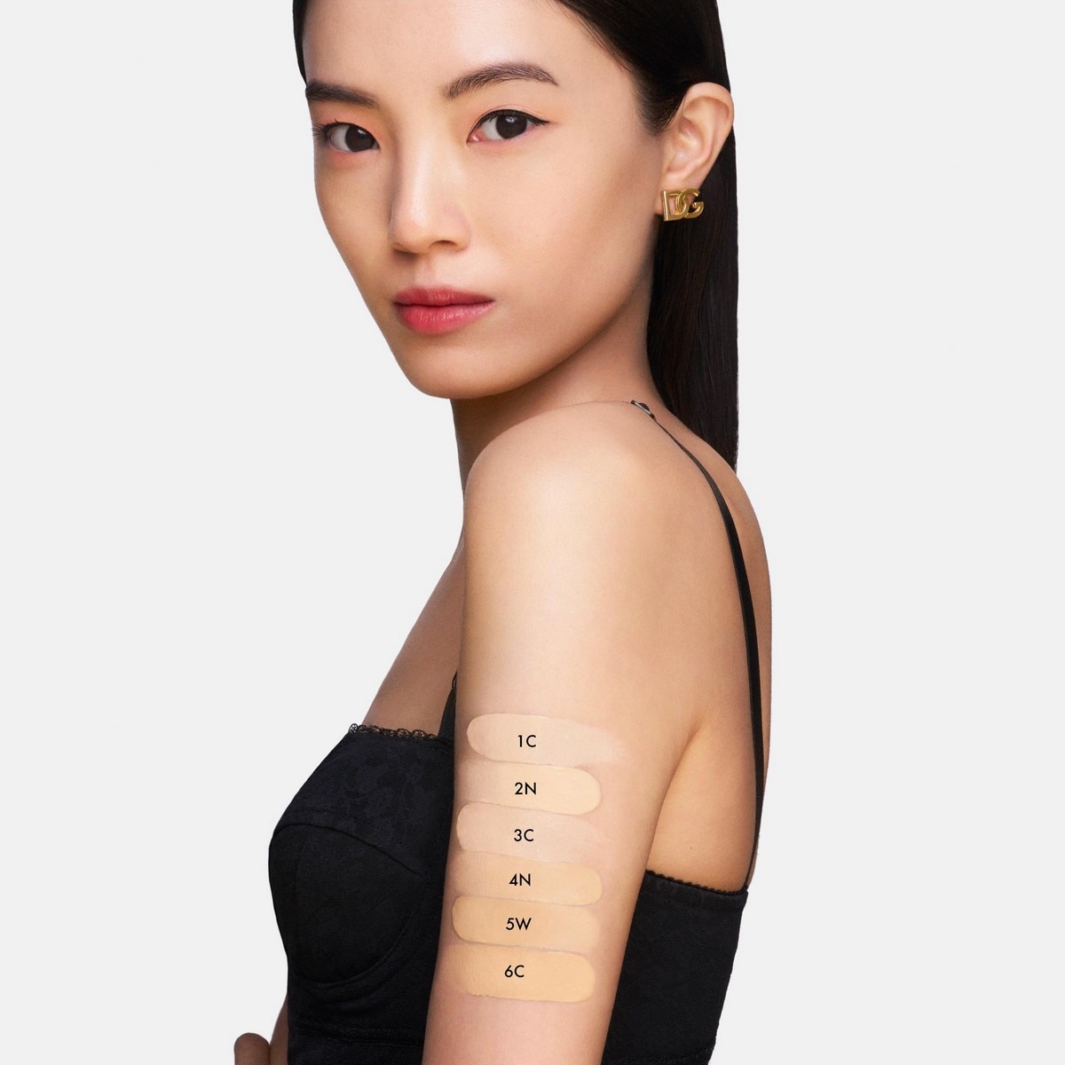 Base Iluminadora e Hidratante SPF50 PA++++ 6C-4