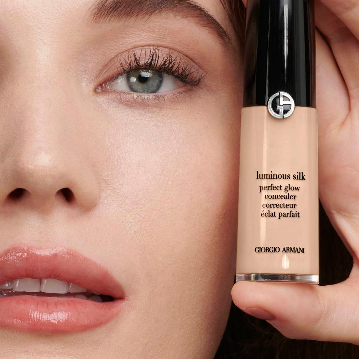 Corrector Iluminador Luminous Silk Concealer 4-3