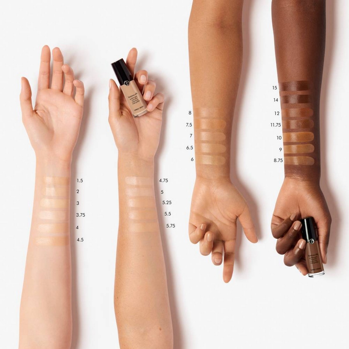 Corrector Iluminador Luminous Silk Concealer 4-4