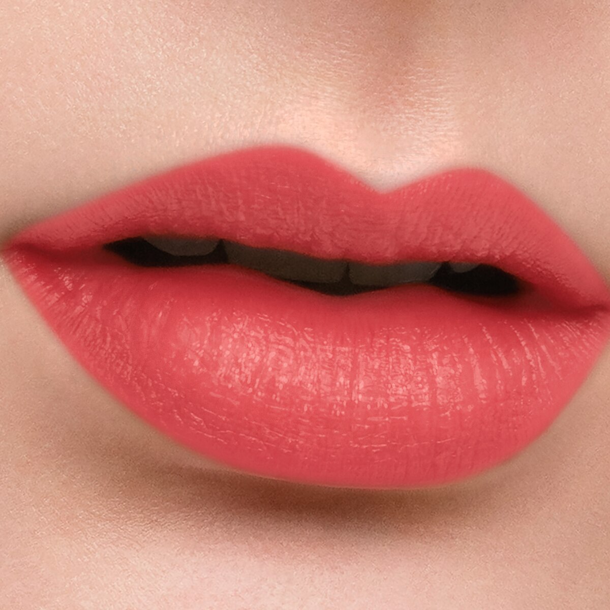 Batom Blur Matte Lipstick - 3,5 g 771 Color Hot Nude-4