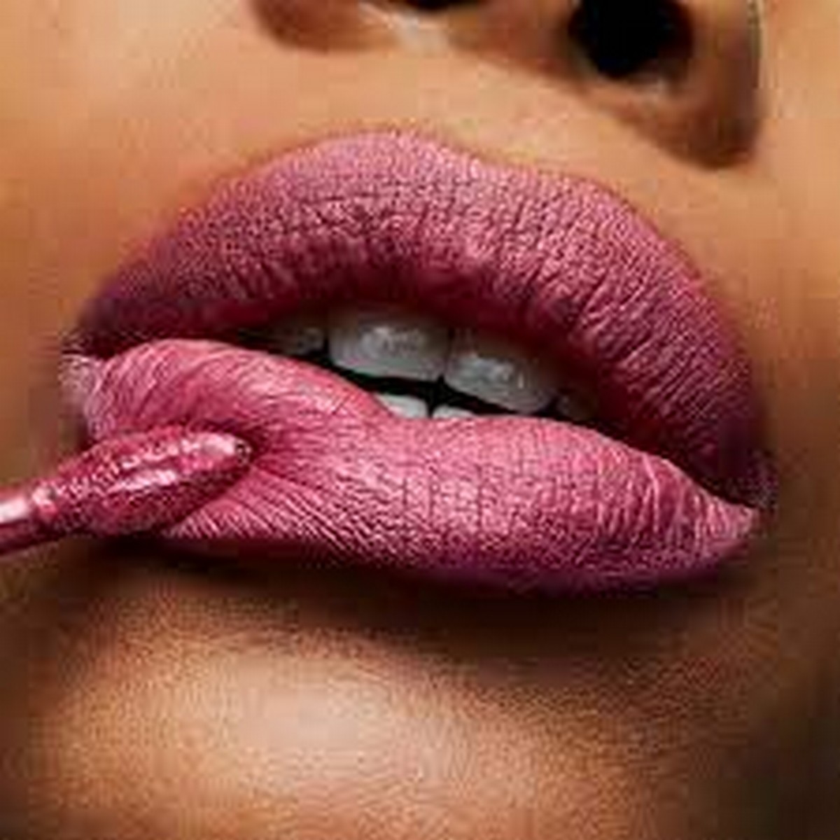Batom Retro Matte Liquid Lipcolour Metallics - 5 ml Metallic Rose-3