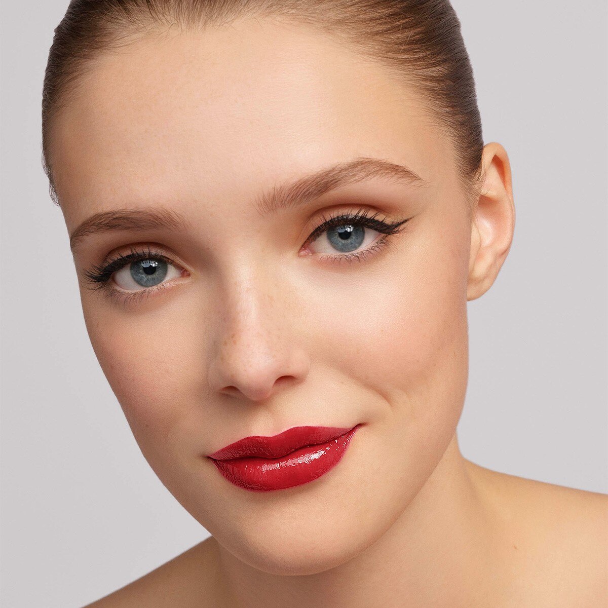 Batom Líquido Good Girl Liquid Lipstick Vinyl Acabamento Brilho Espelhado 310 Carolina-4