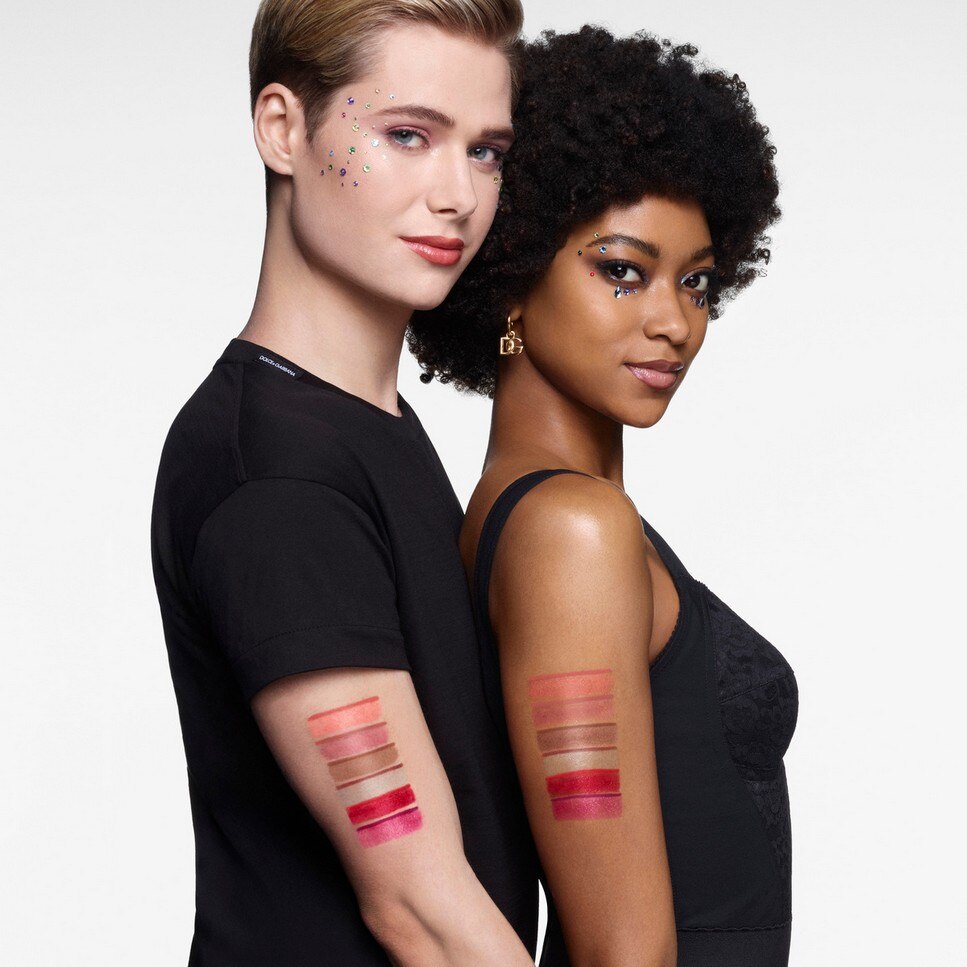 Kit Kiss My Gloss! 04 Gossip-5