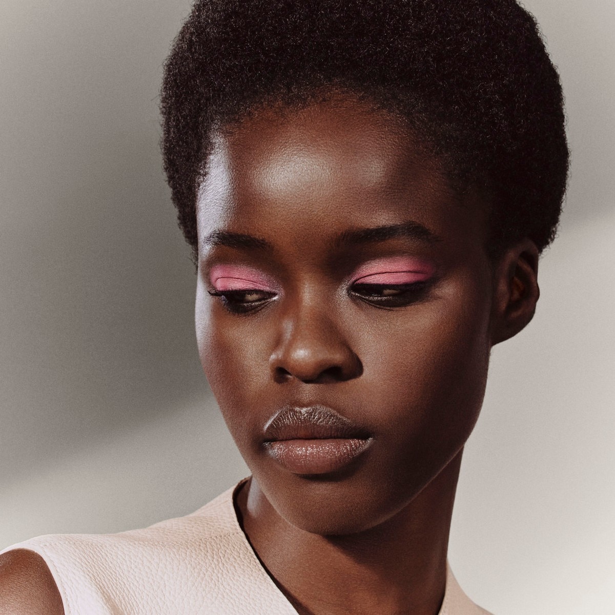 Palete de Sombras Ombres d'Hermès  - 3 g 1 Ombres pétales-6