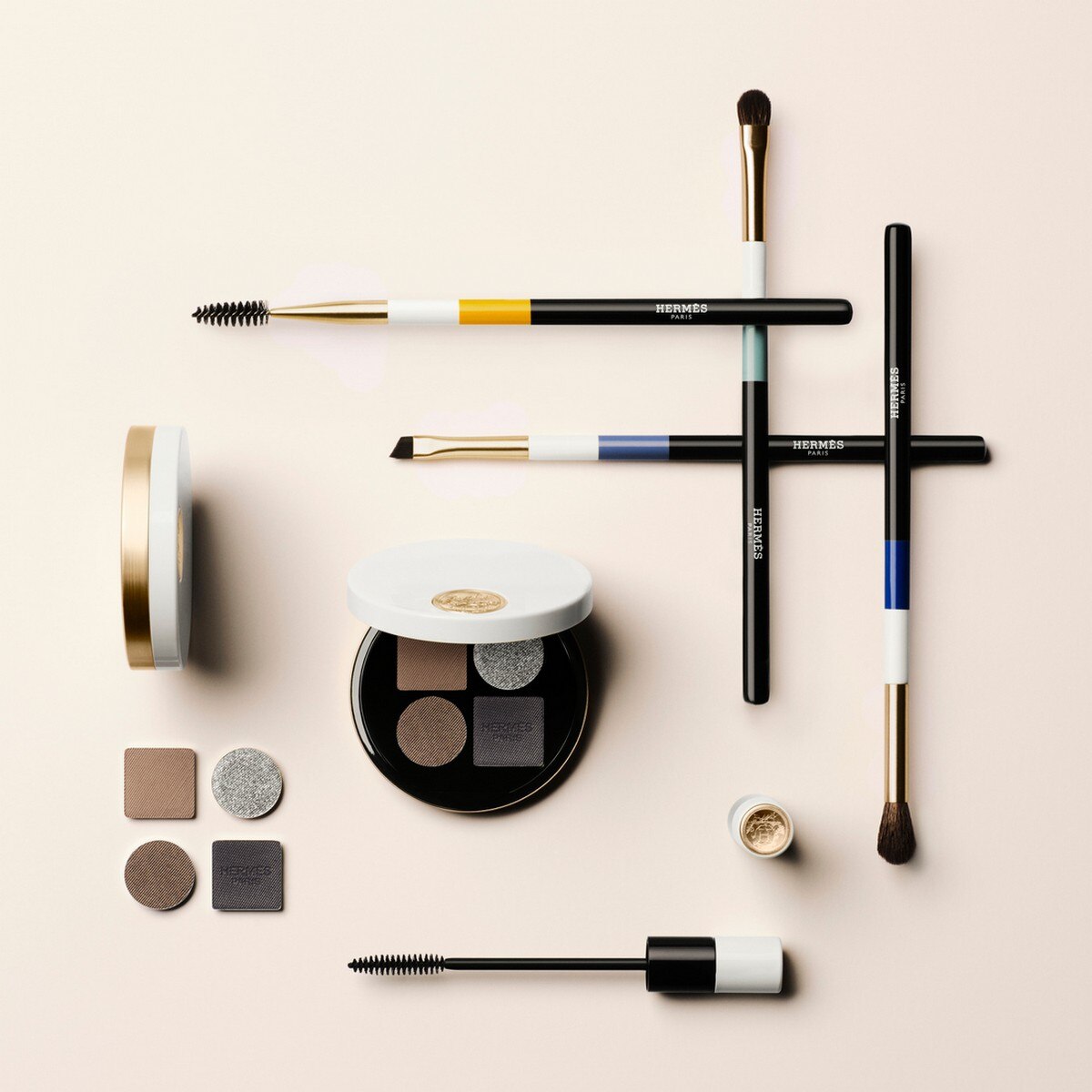 Palete de Sombras Ombres d'Hermès  - 3 g 5 Ombres Fumées-10