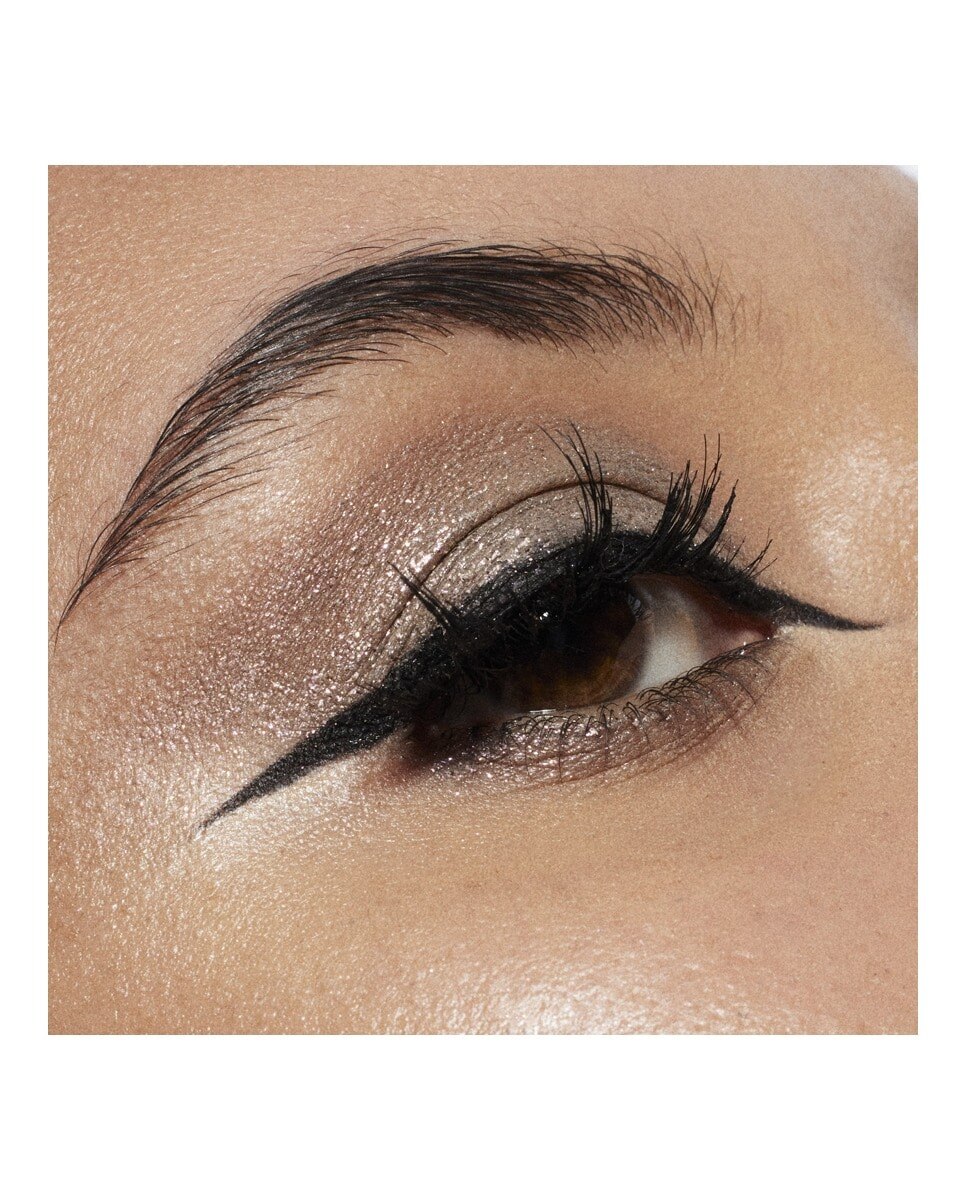 Sombra Líquida Dazzleshadow PYTHON-4