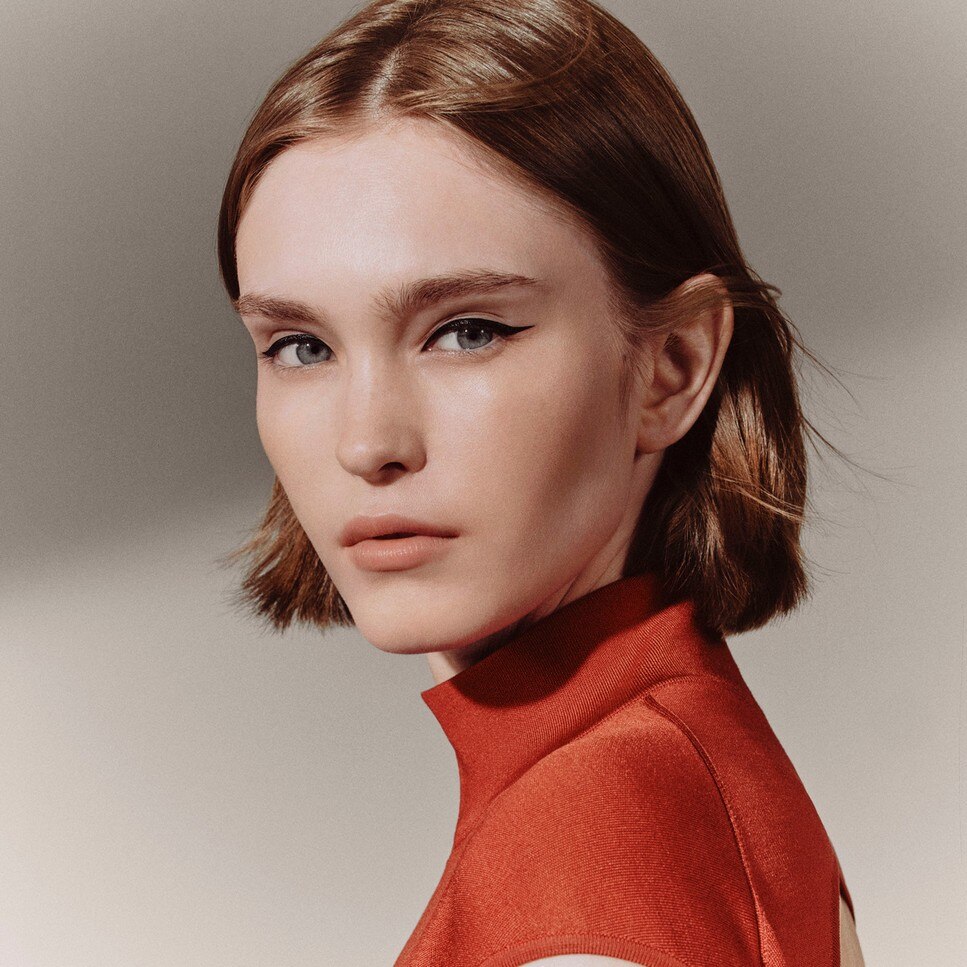 Recarga de Eyeliner Para Desenho e Precisão Trait d'Hermès 01 Encre Noire-3