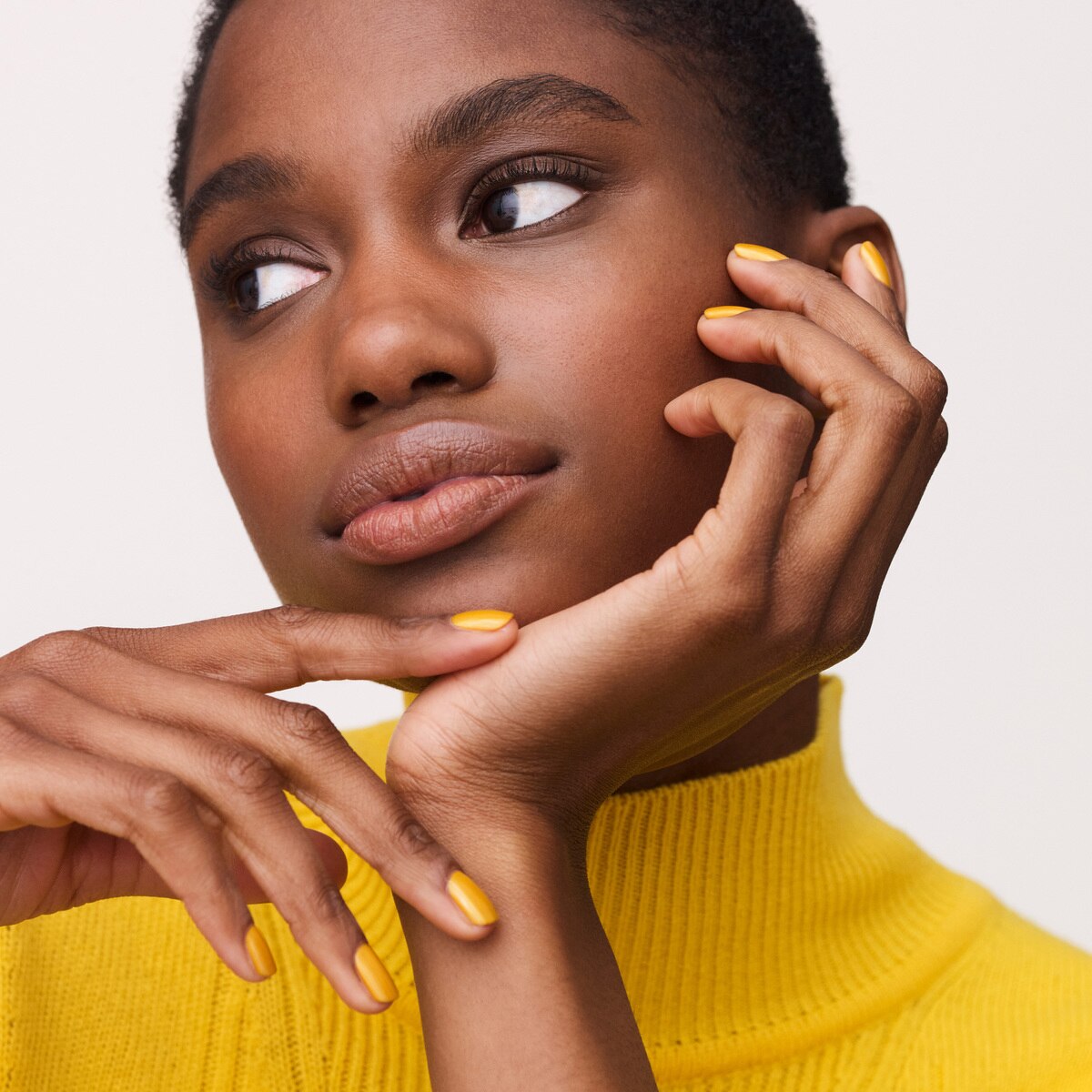 Verniz para Unhas Les Mains Hermès - 15 ml 79 - Jaune Impérial-6