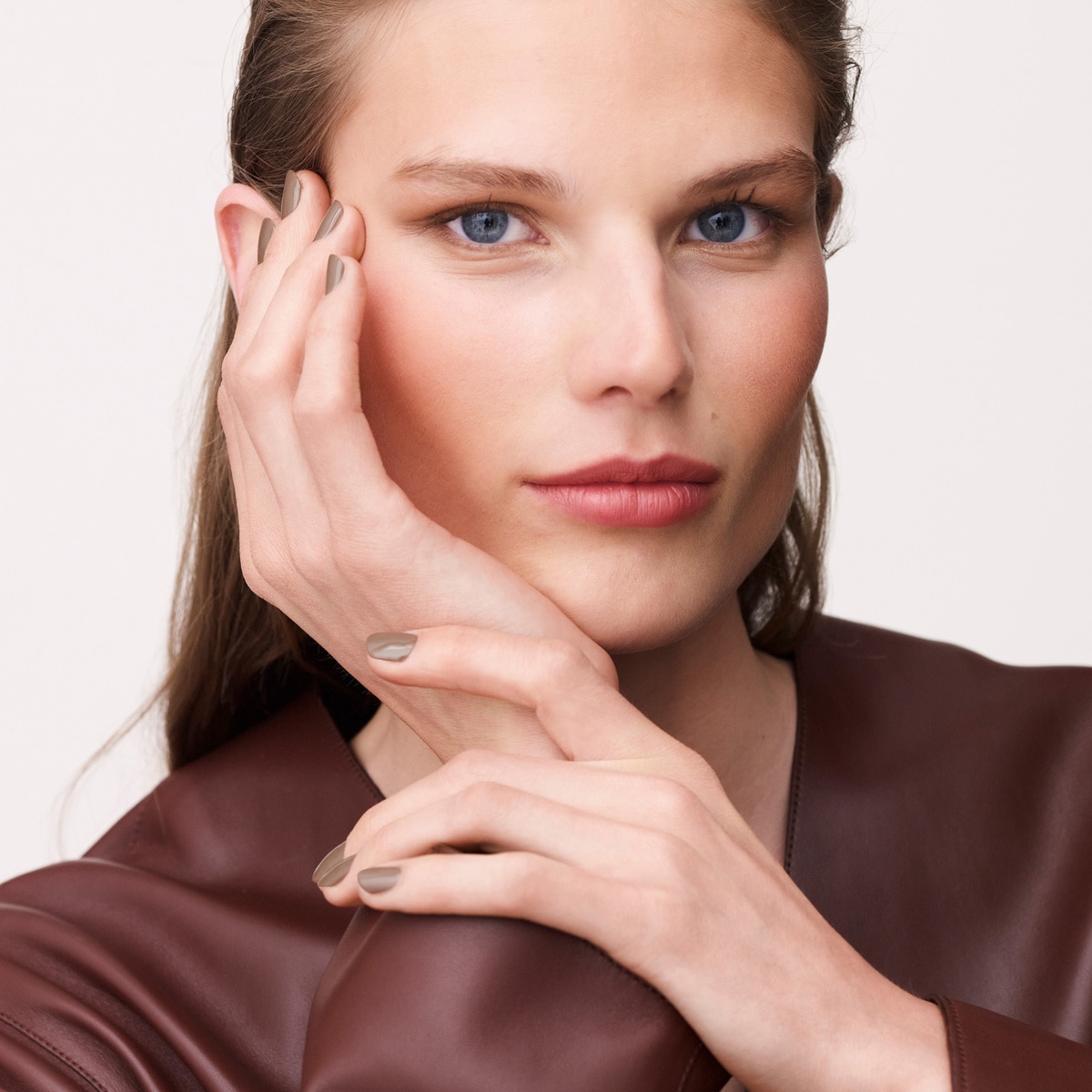 Verniz para Unhas Les Mains Hermès - 15 ml 80 - Gris Etoupe-6