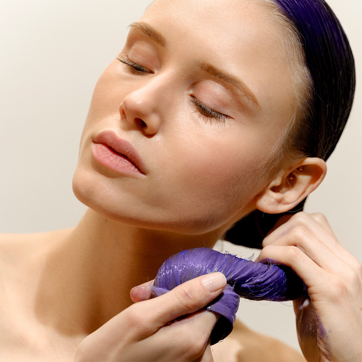 Máscara Soin Sublimateur Cheveux Blonds Blancs et Gris 4