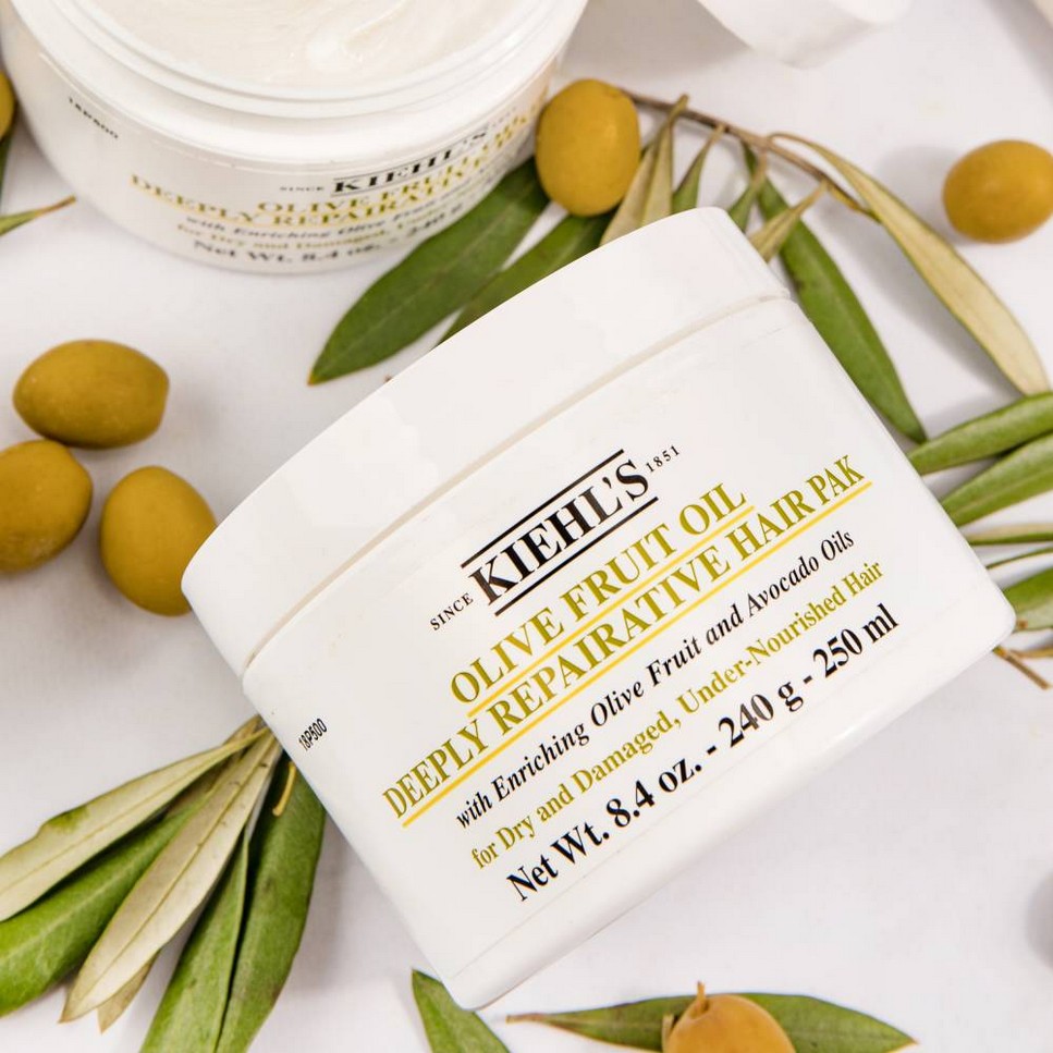 Olive Fruit Oil Deeply Repairative Hair Pak - 250 ml 3