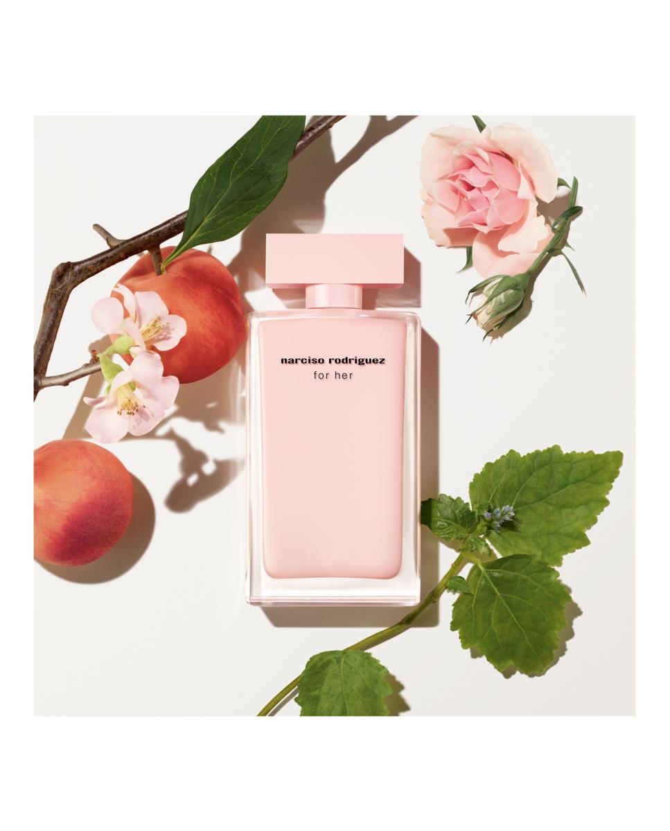 Coffret For Her EDP 50ml + Loção Corporal 50ml + Creme de Mãos 50ml 4